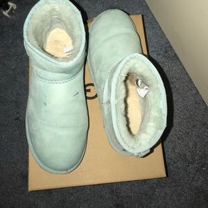 Ugg minis